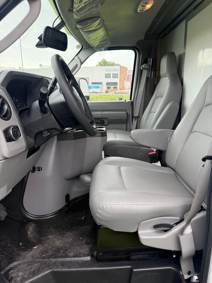2027 Ford E-450SD DRW Gaithersburg MD