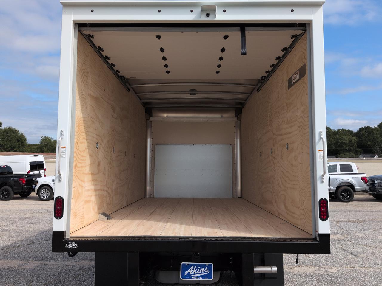 2027 Ford E-Series Cutaway Box Truck Winder GA