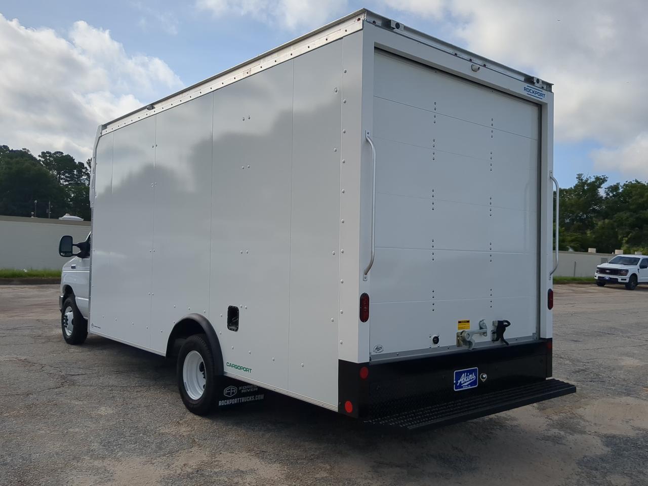 2027 Ford E-Series Cutaway CUTAWAY Appleton WI