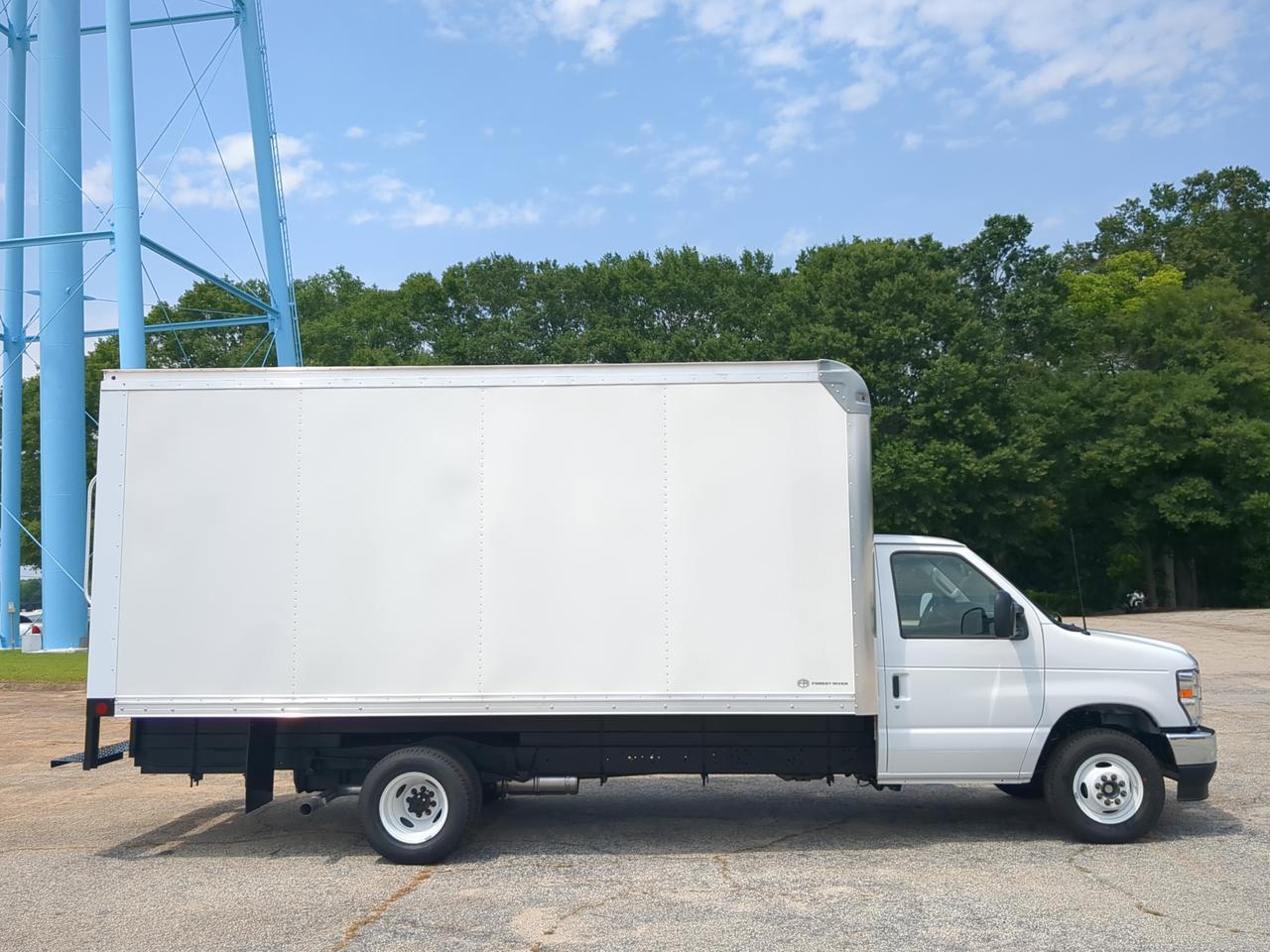 2027 Ford E-Series Cutaway CUTAWAY Winder GA