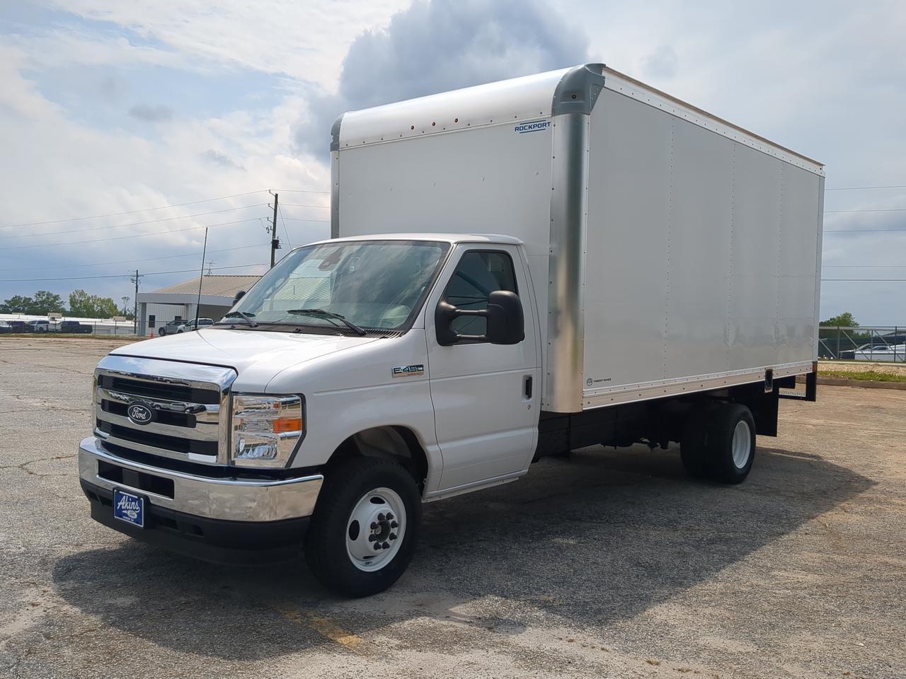 2027 Ford E-Series Cutaway CUTAWAY Winder GA
