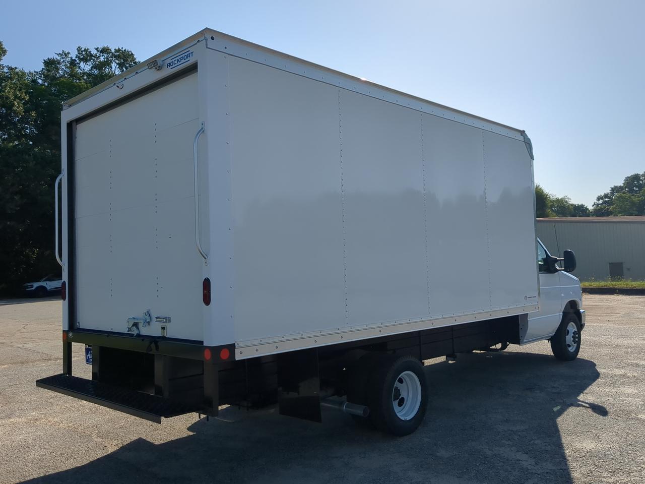 2027 Ford E-Series Cutaway CUTAWAY Winder GA