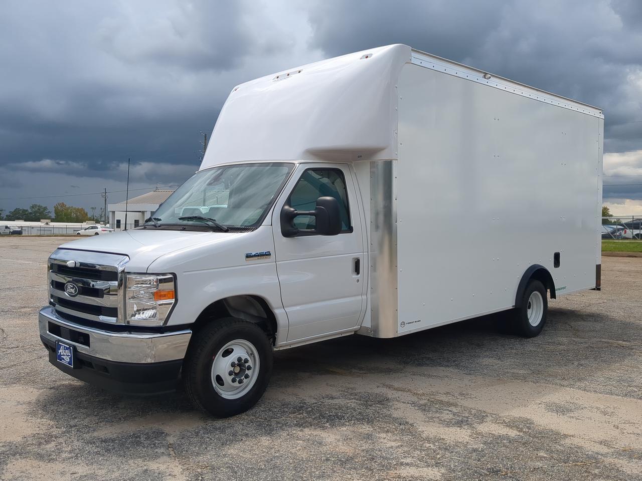 2027 Ford E-Series Cutaway CUTAWAY Winder GA