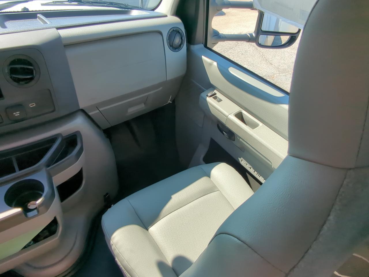 2027 Ford E-Series Cutaway CUTAWAY Winder GA