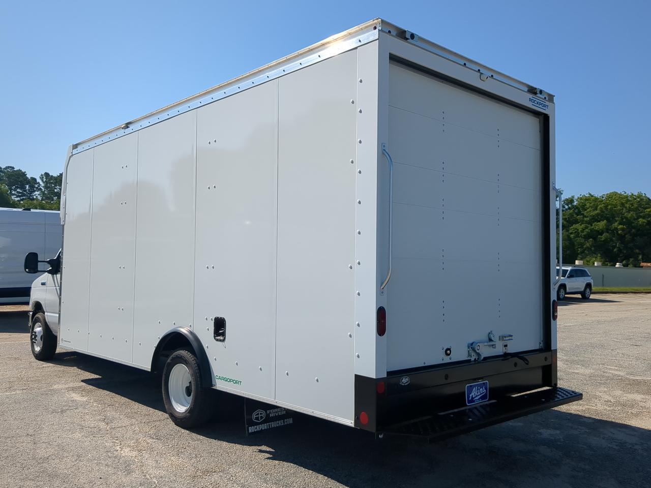 2027 Ford E-Series Cutaway CUTAWAY Winder GA
