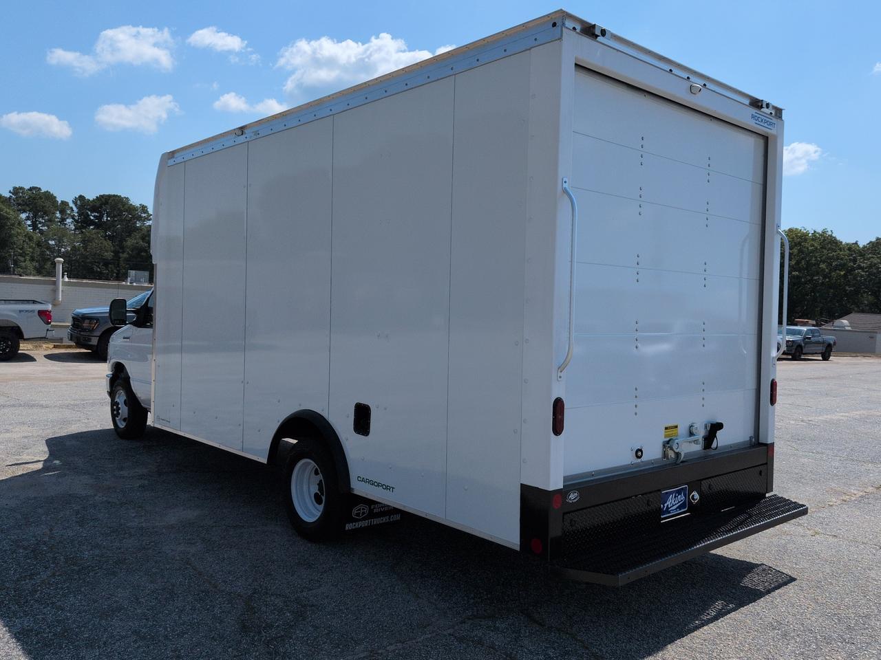 2027 Ford E-Series Cutaway CUTAWAY Winder GA