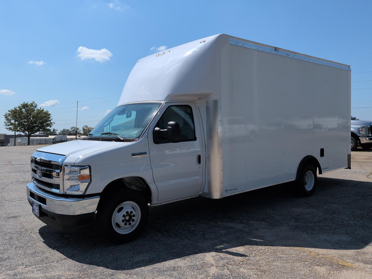 2027 Ford E-Series Cutaway CUTAWAY Winder GA