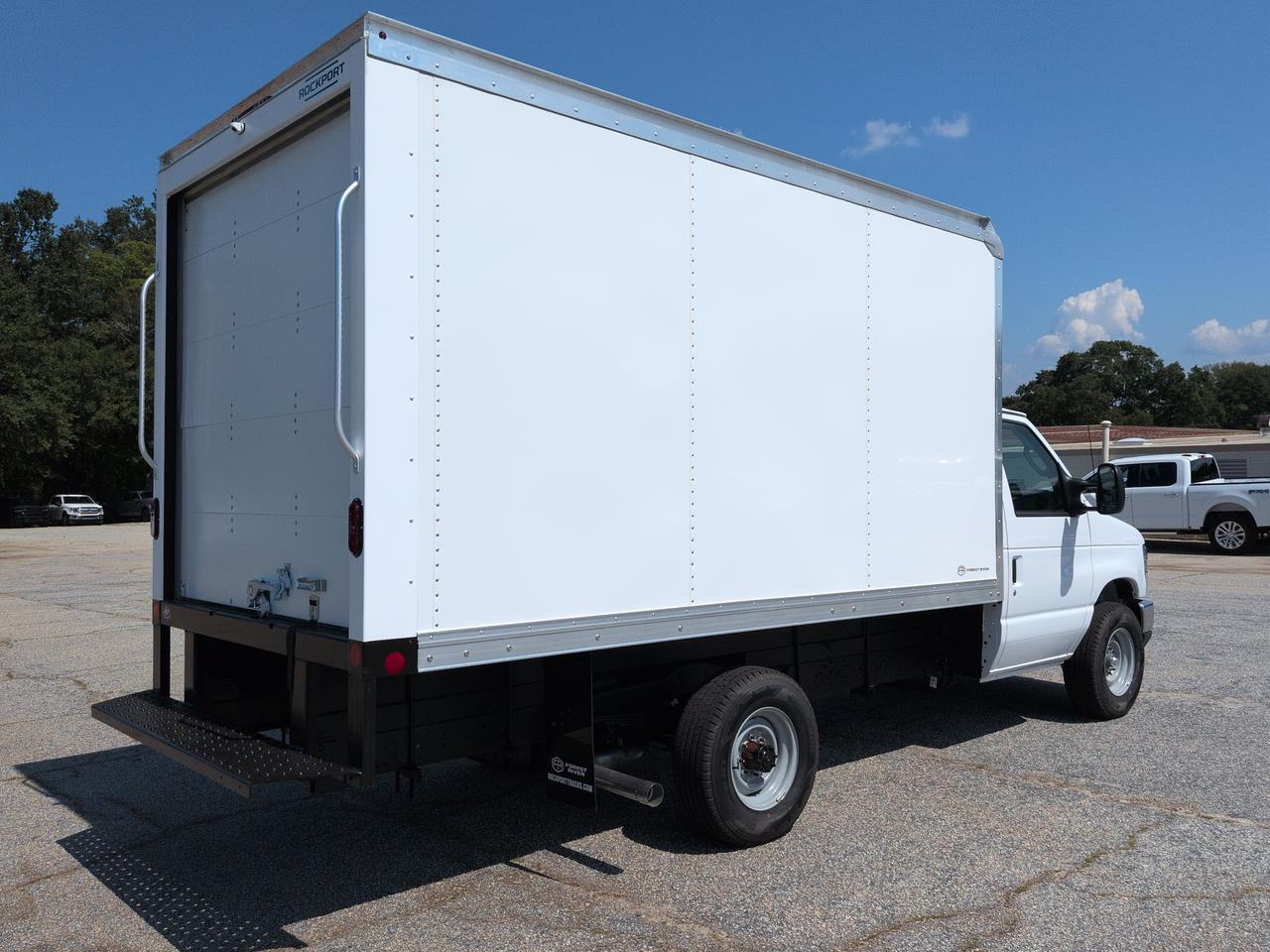 2027 Ford E-Series Cutaway E350 Winder GA