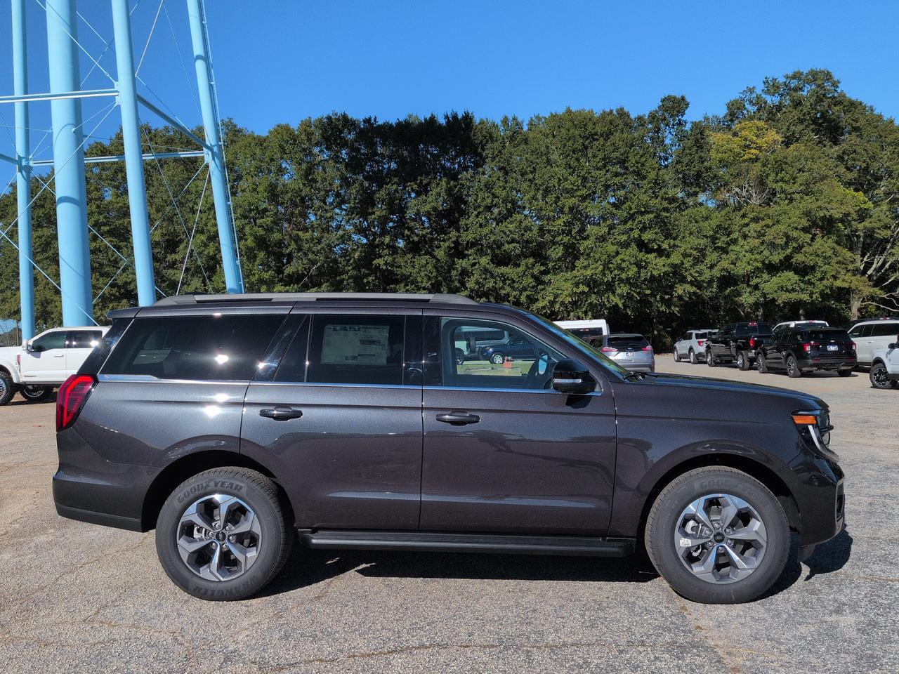 2027 Ford Expedition Active Appleton WI