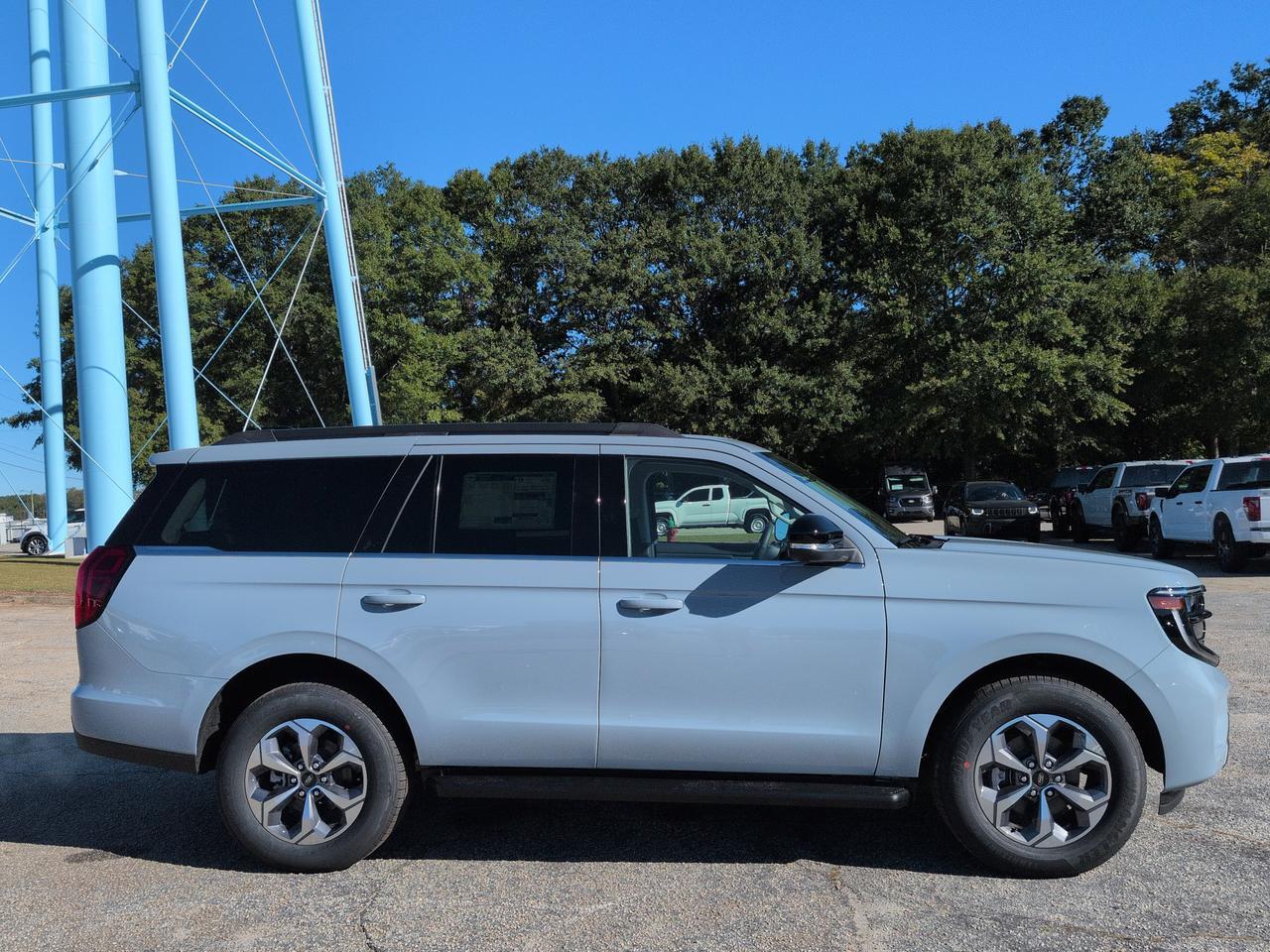 2027 Ford Expedition Active Appleton WI