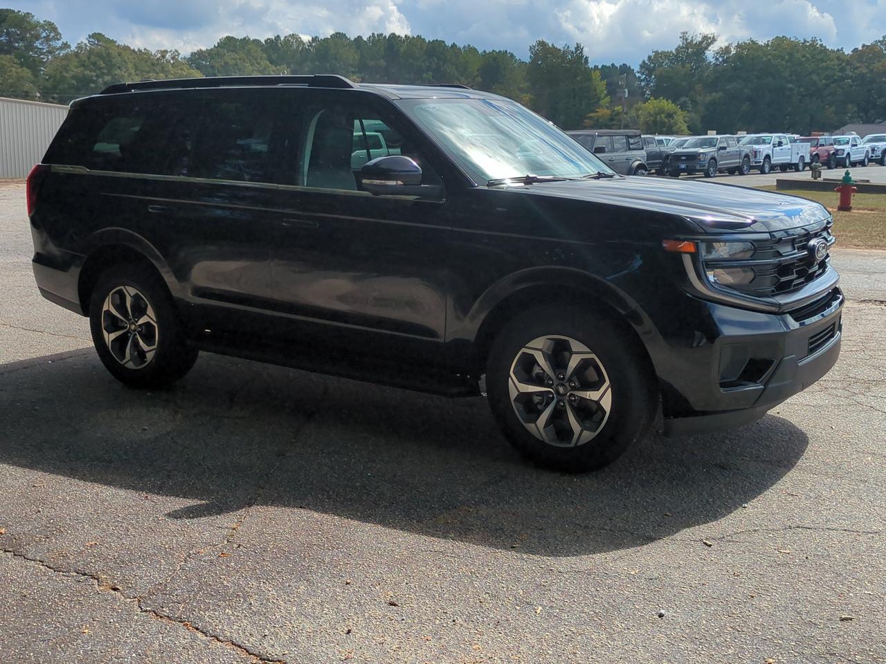 2027 Ford Expedition Active Appleton WI