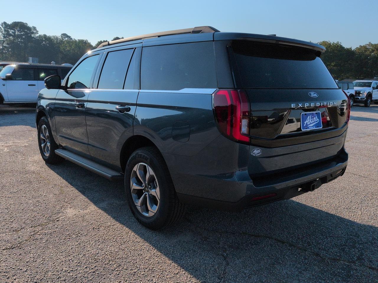 2027 Ford Expedition Active Appleton WI