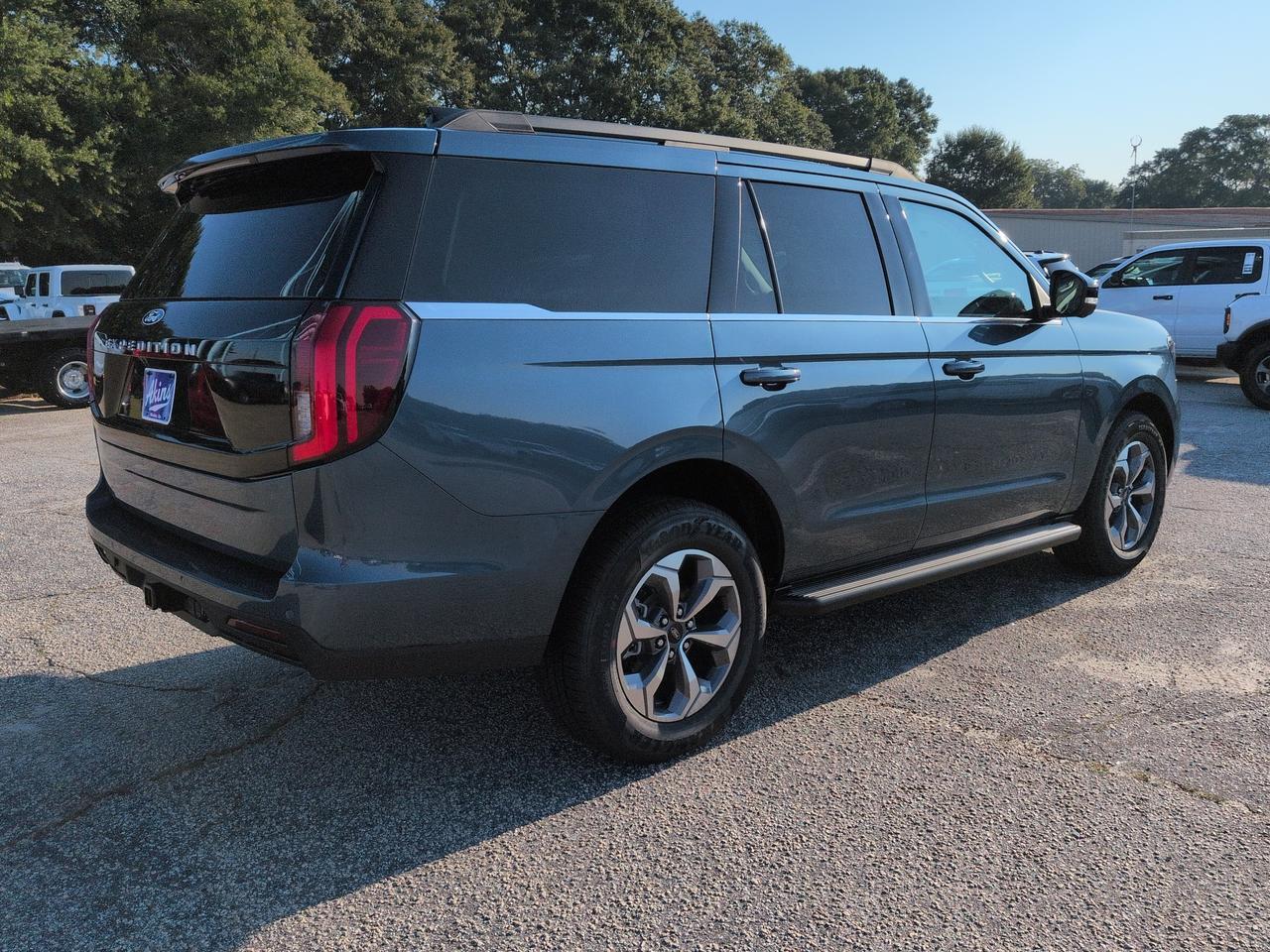 2027 Ford Expedition Active Appleton WI