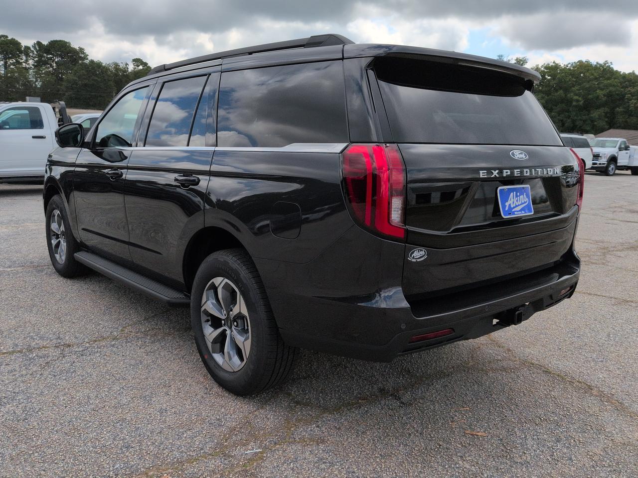 2027 Ford Expedition Active Appleton WI