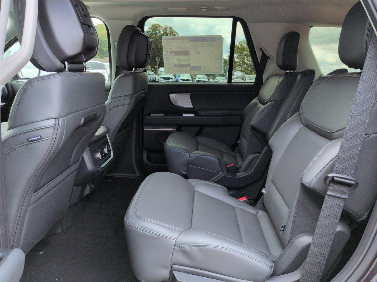 2027 Ford Expedition Active Appleton WI