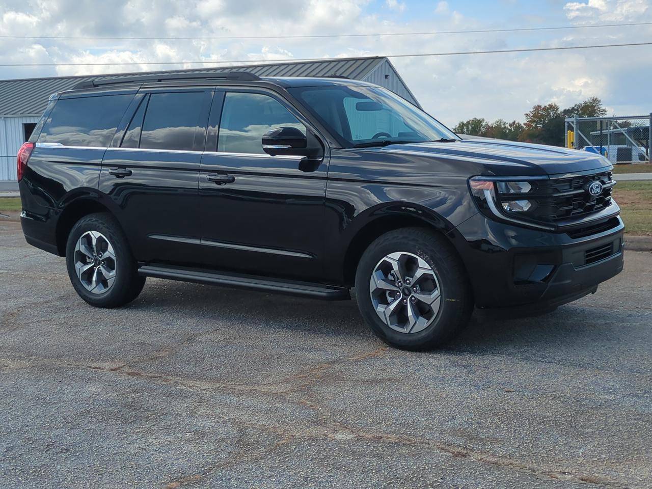 2027 Ford Expedition Active Appleton WI