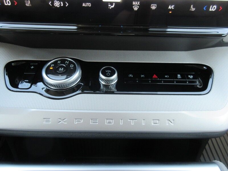 2027 Ford Expedition Active St. George SC