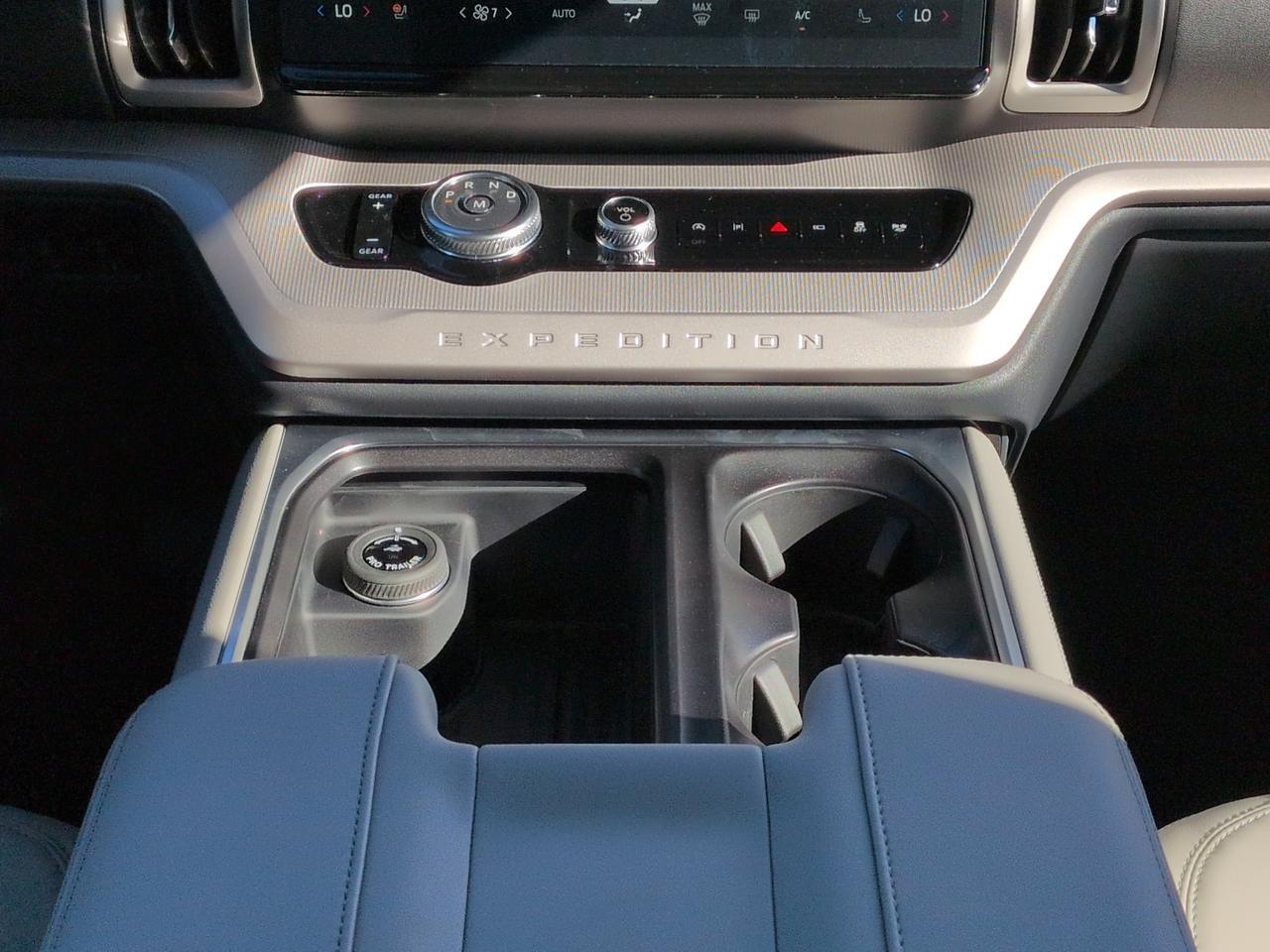 2027 Ford Expedition Active Winder GA