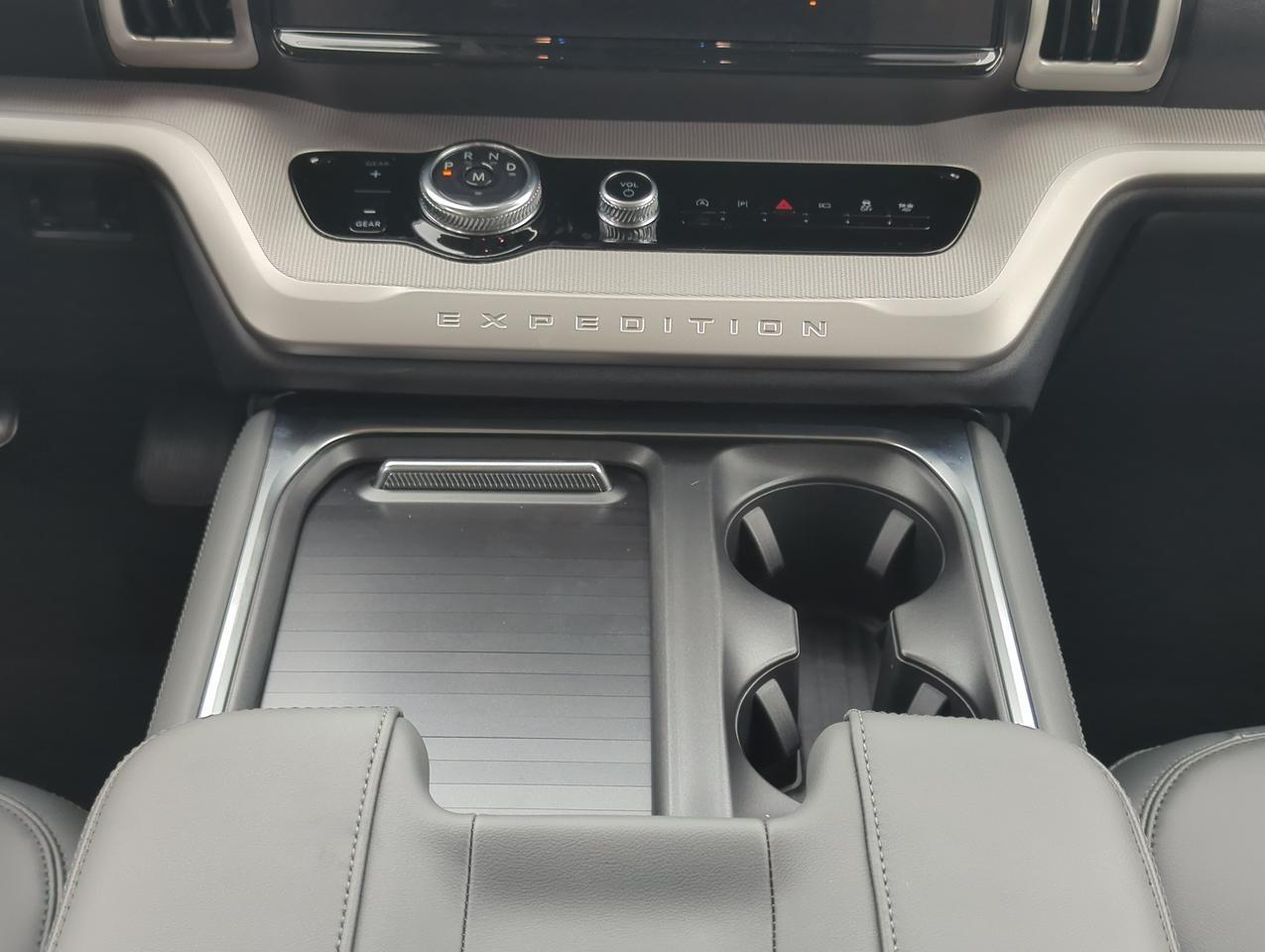 2027 Ford Expedition Active Winder GA