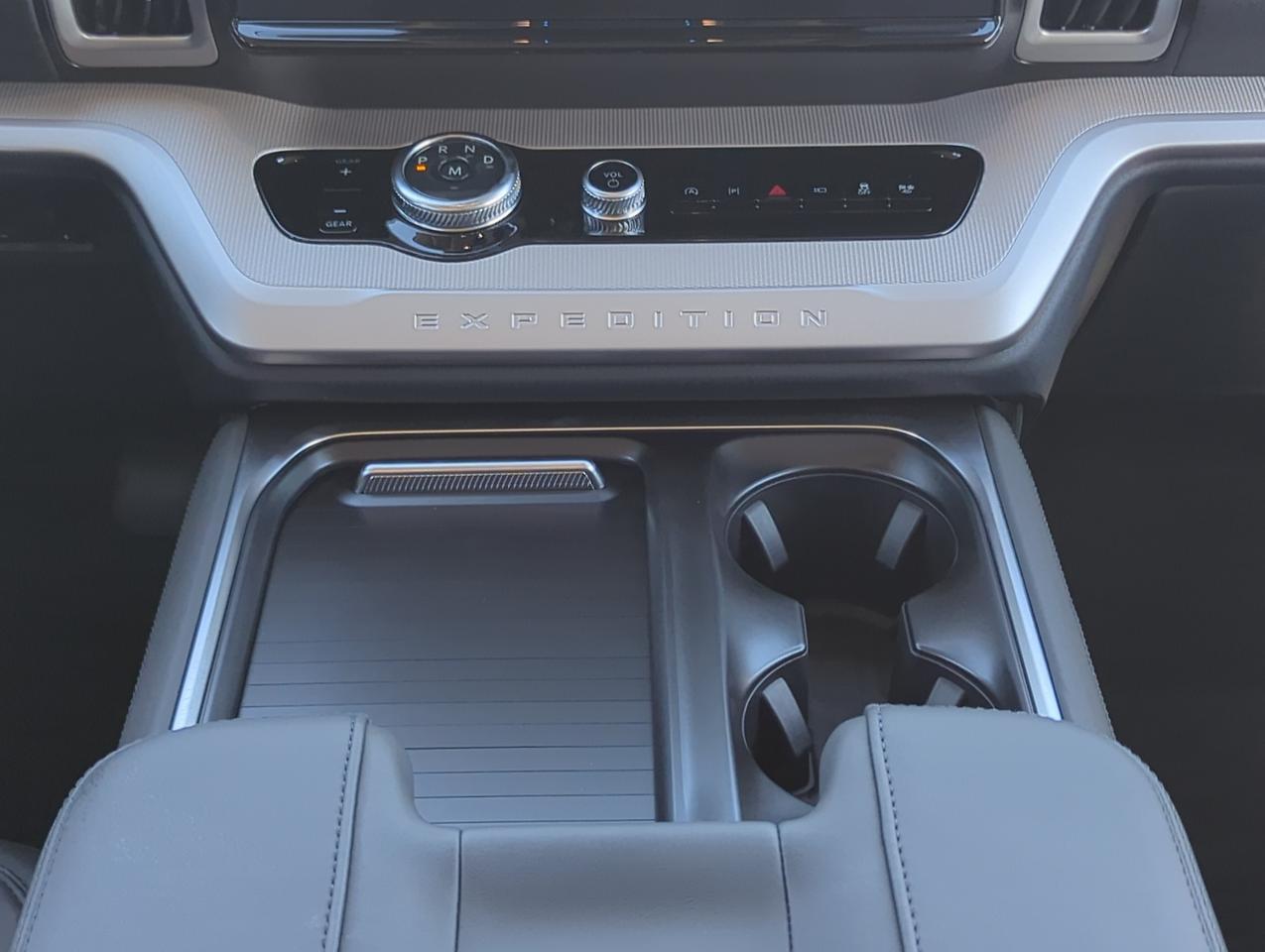 2027 Ford Expedition Active Winder GA