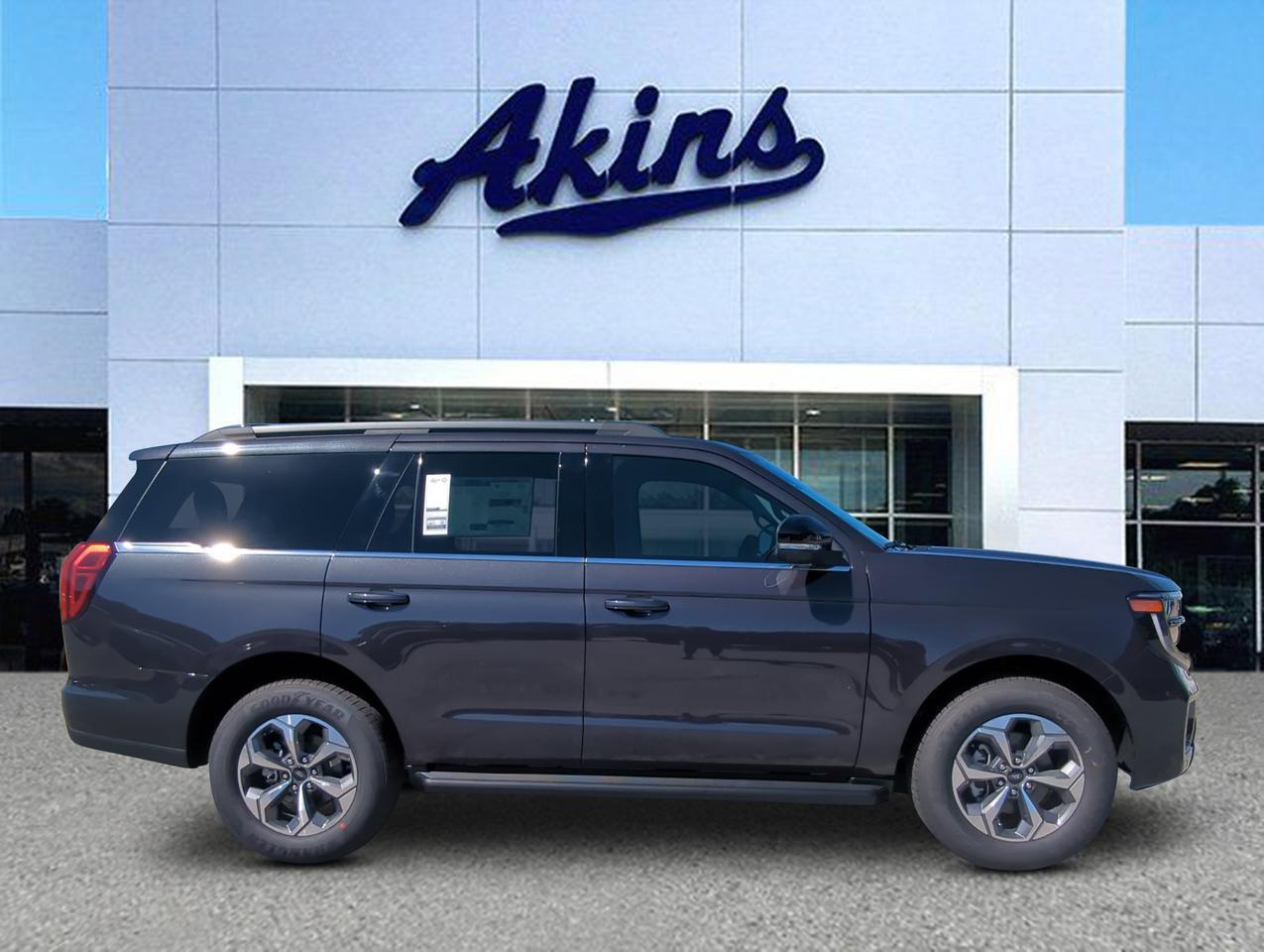 2027 Ford Expedition Active