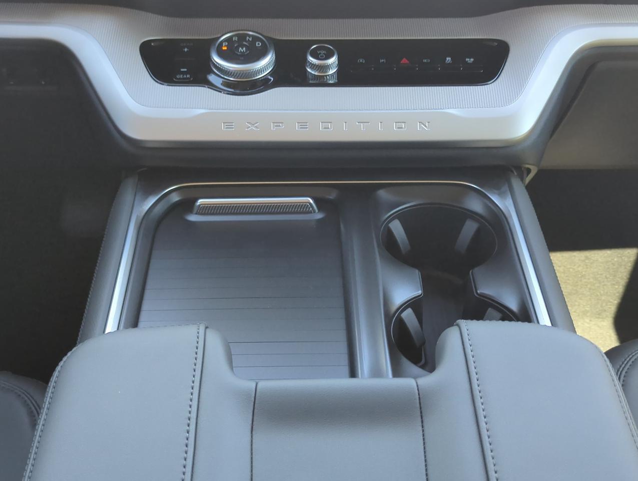 2027 Ford Expedition Active Winder GA