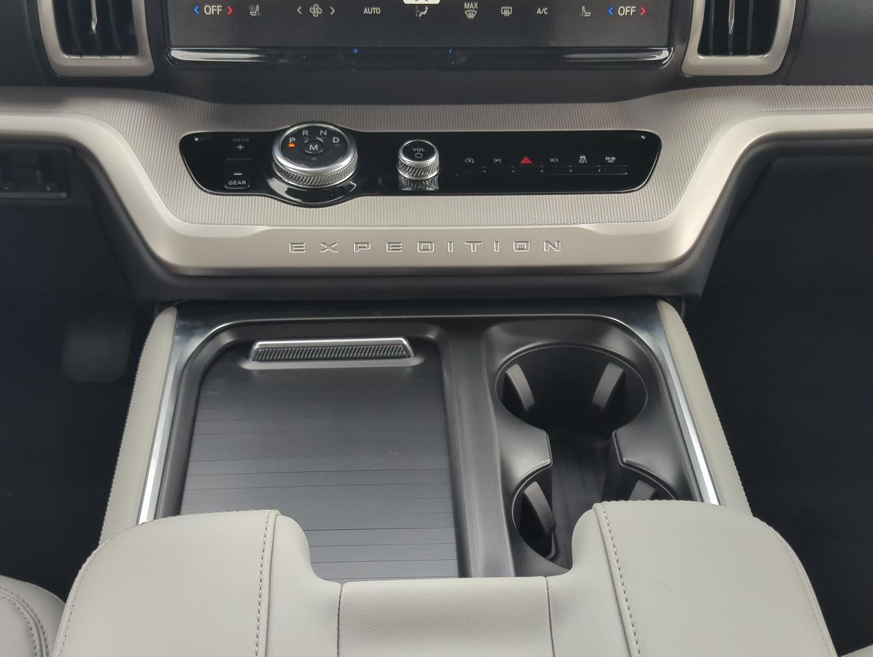 2027 Ford Expedition Active Winder GA