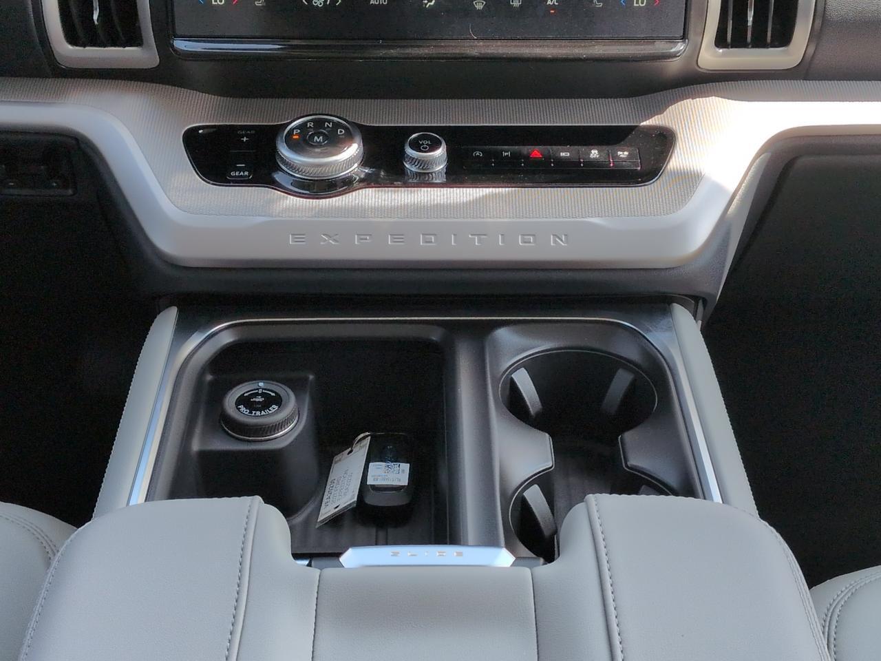 2027 Ford Expedition Active Winder GA