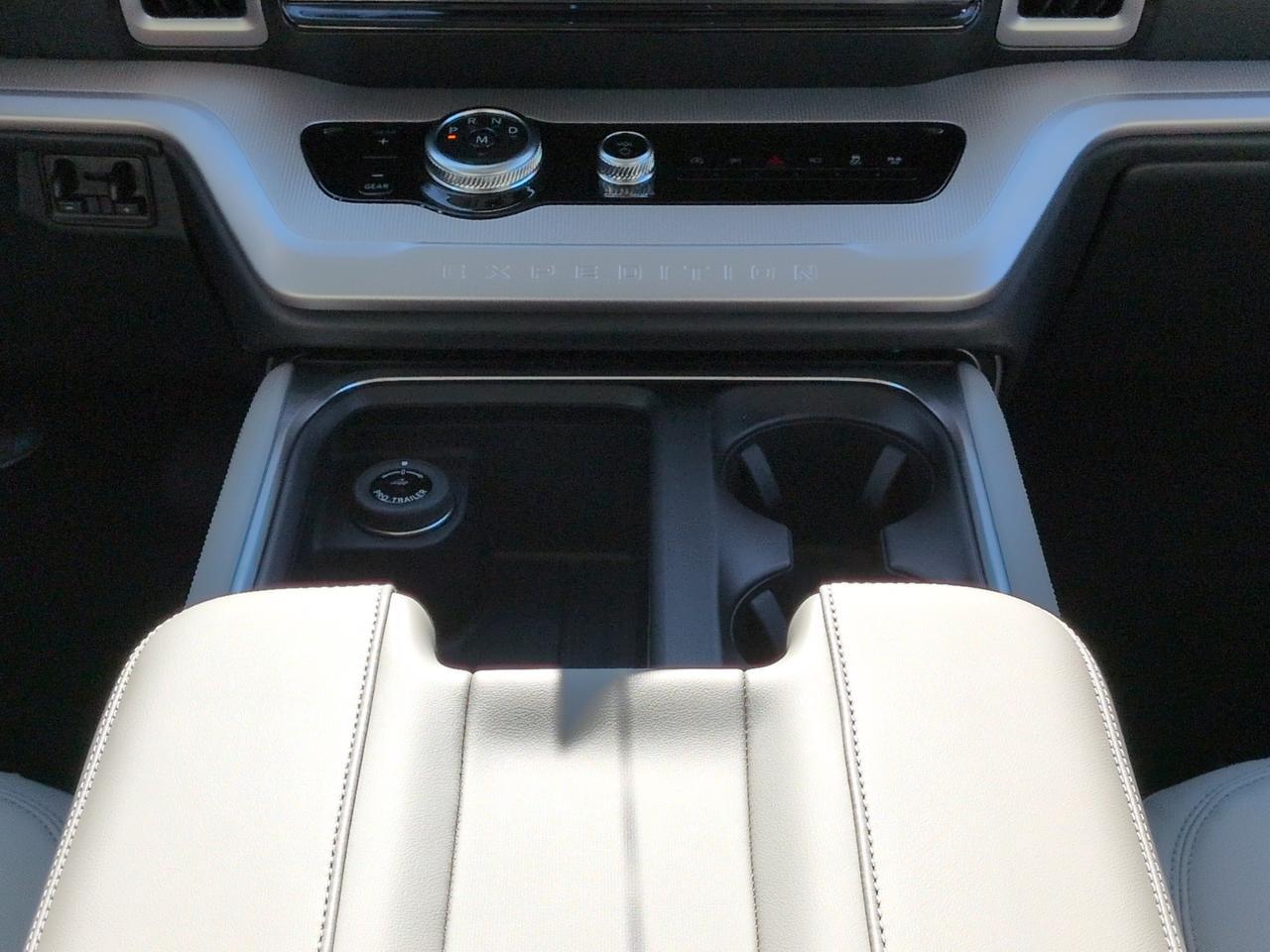 2027 Ford Expedition Active Winder GA