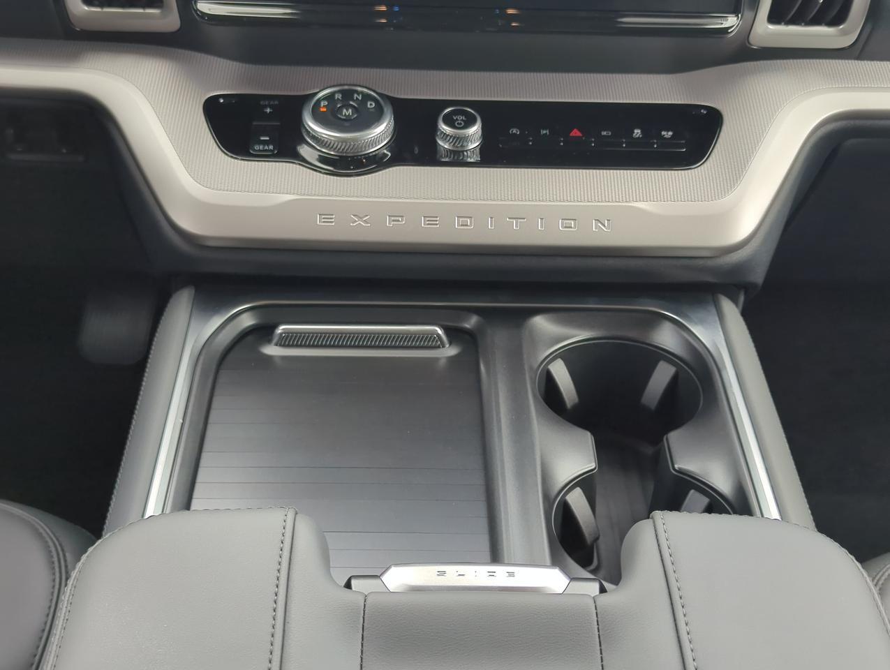 2027 Ford Expedition Active Winder GA