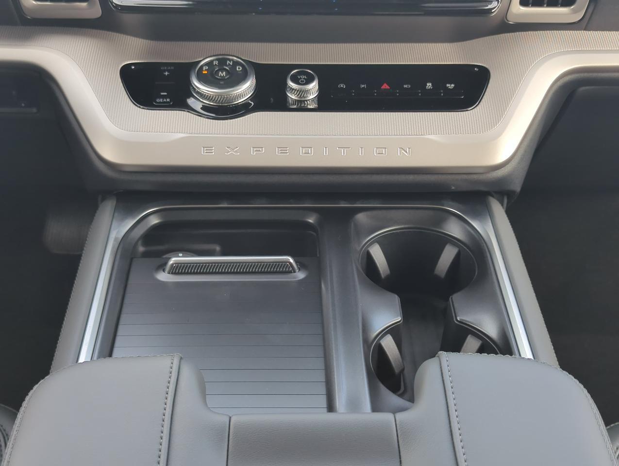 2027 Ford Expedition Active Winder GA