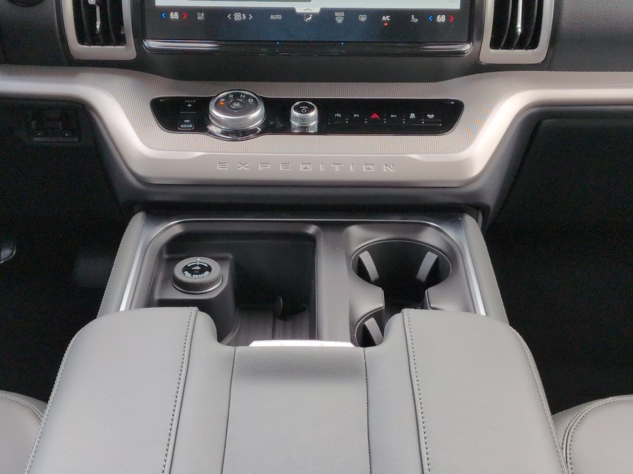 2027 Ford Expedition Active Winder GA