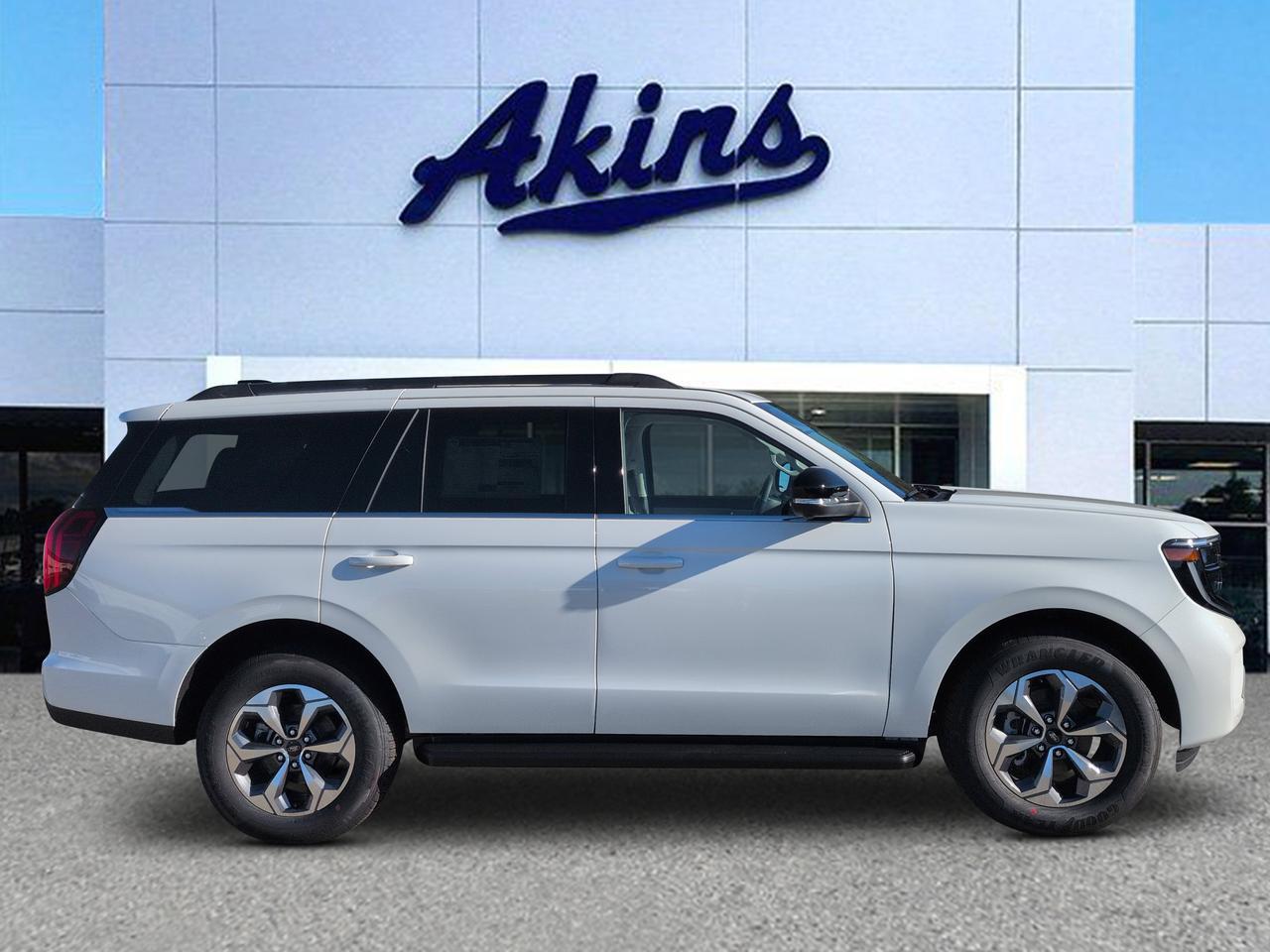 2027 Ford Expedition Active