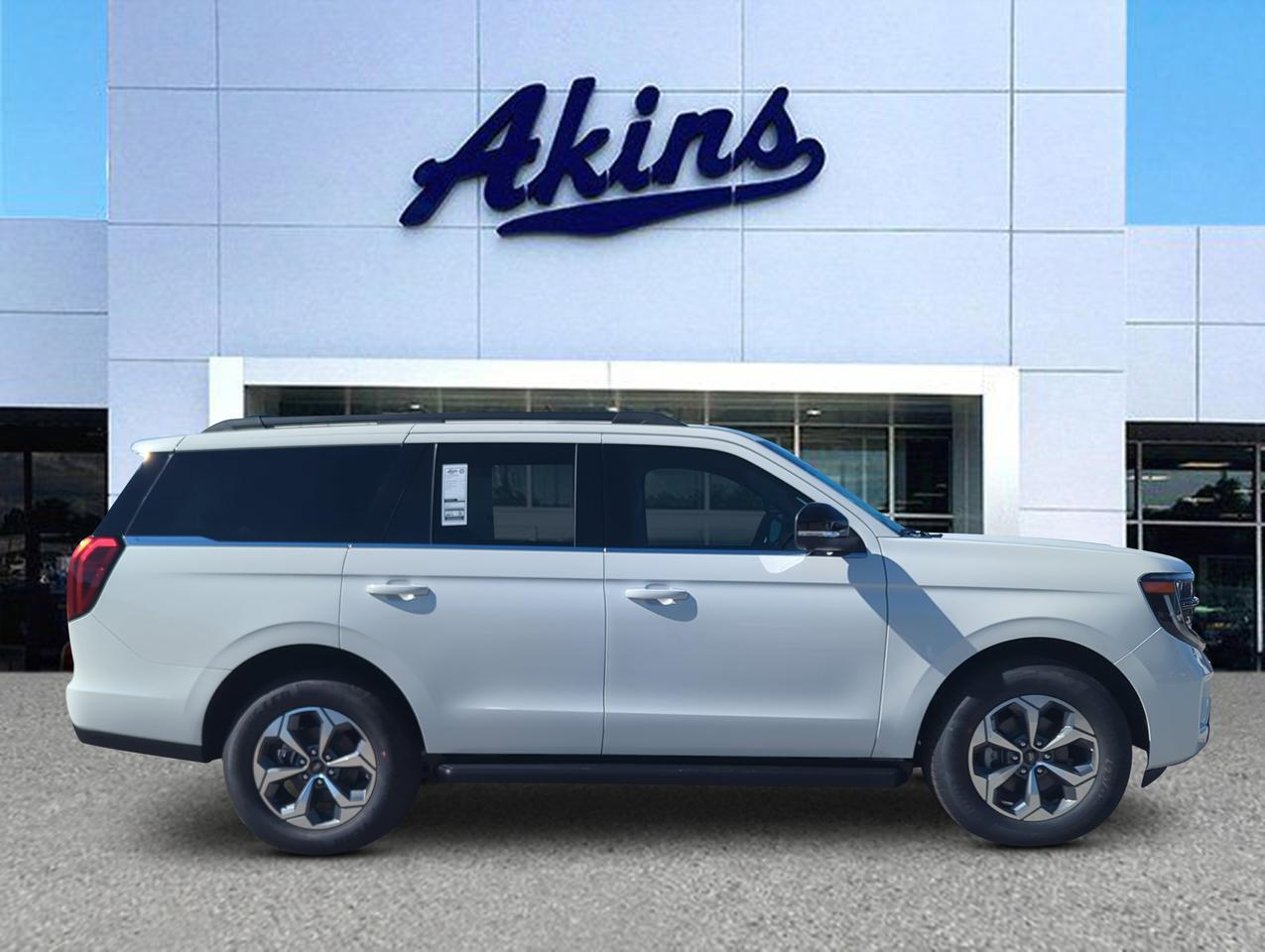 2027 Ford Expedition Active
