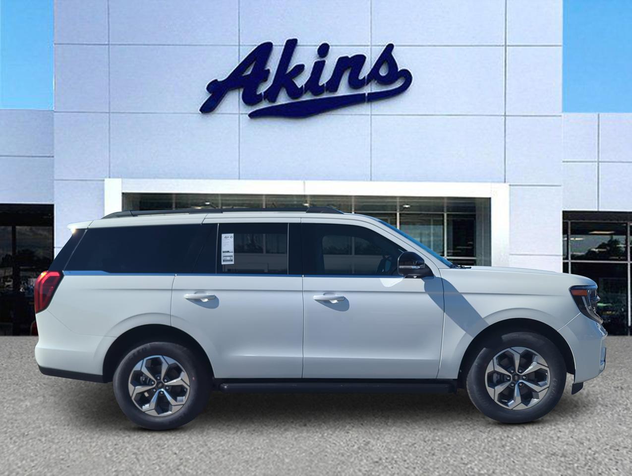 2027 Ford Expedition Active