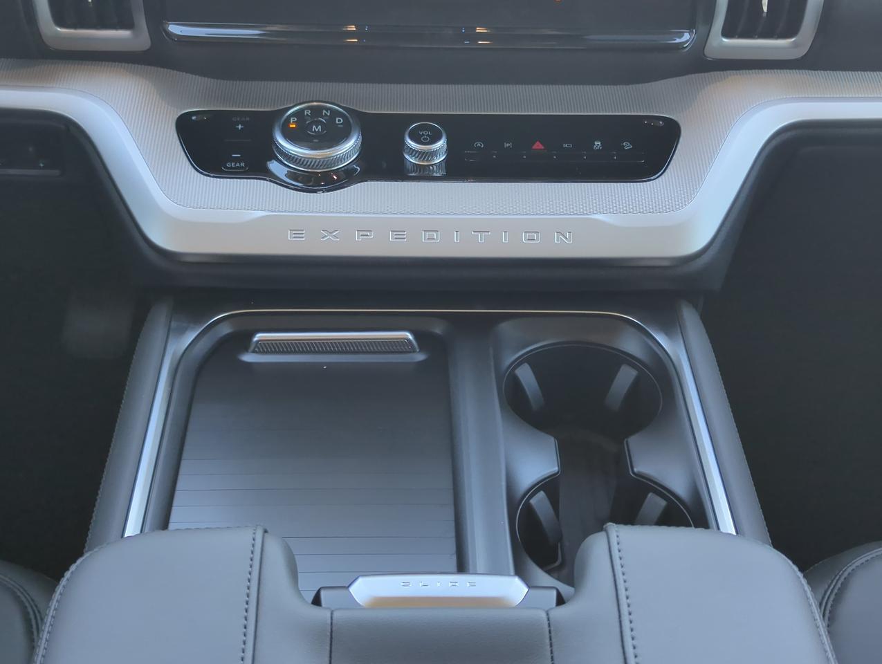 2027 Ford Expedition Active Winder GA