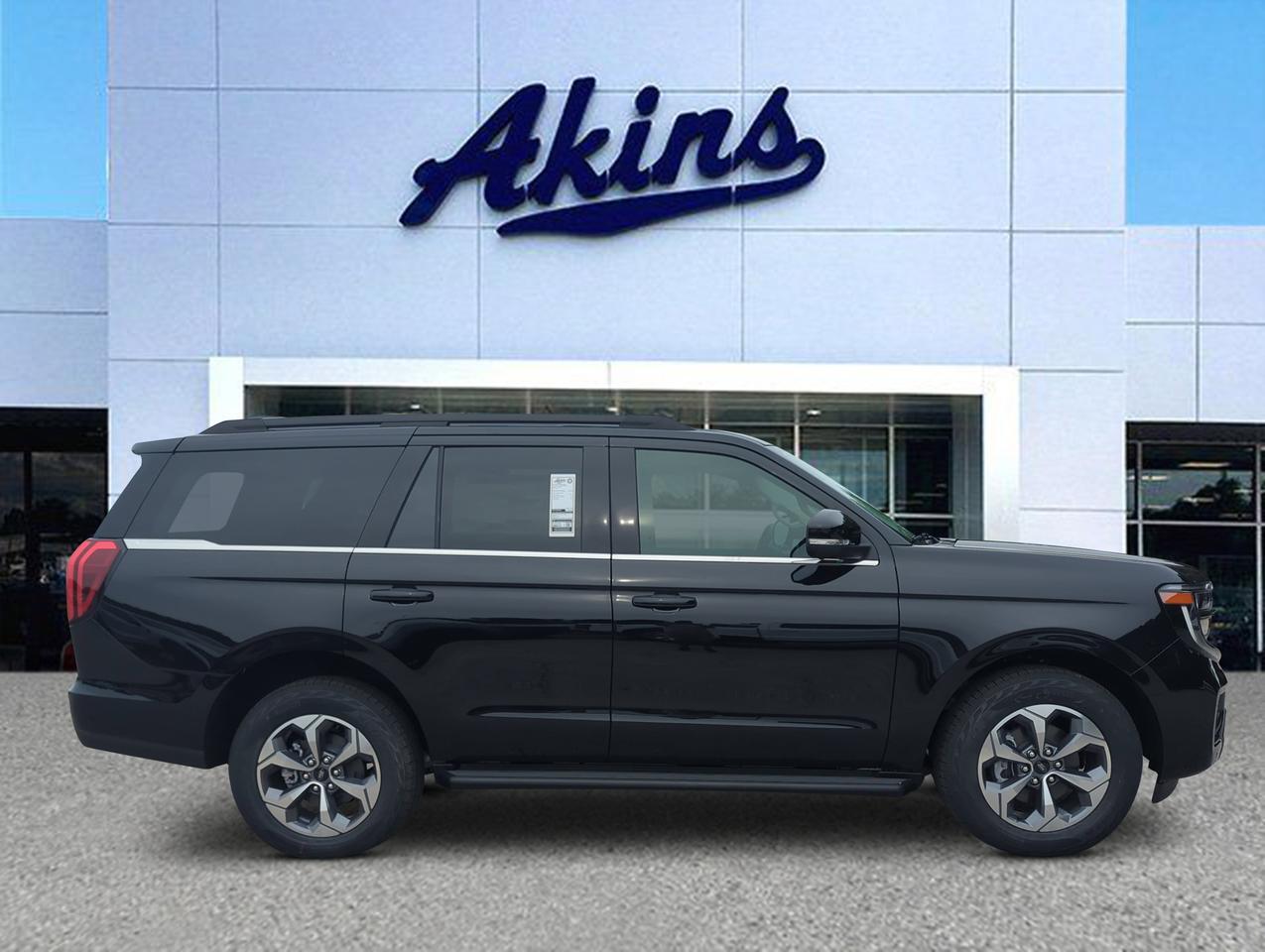 2027 Ford Expedition Active