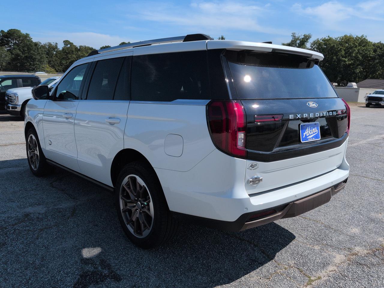 2027 Ford Expedition King Ranch Winder GA
