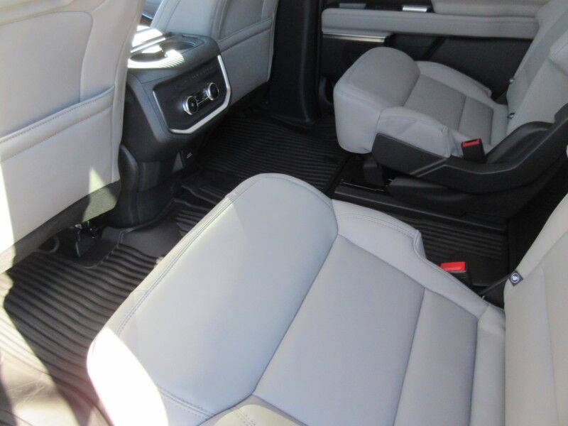 2027 Ford Expedition Max Active St. George SC