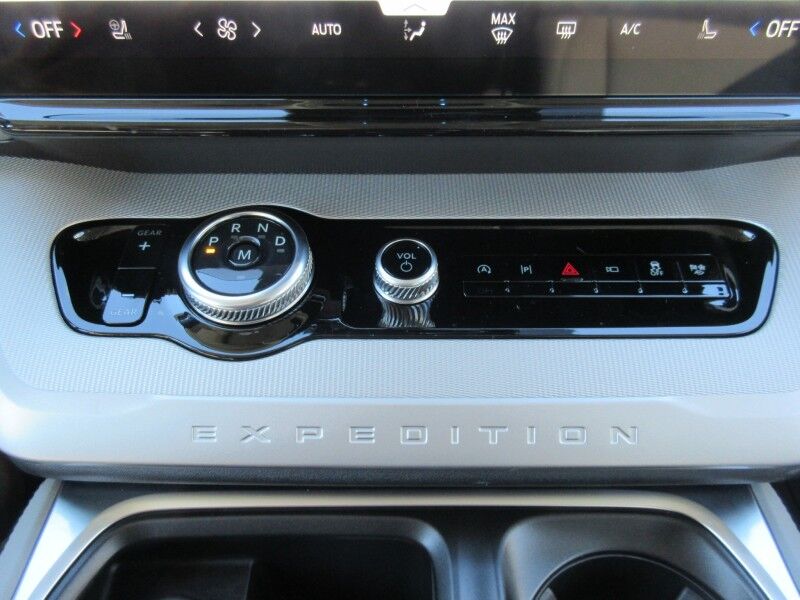 2027 Ford Expedition Max Active St. George SC