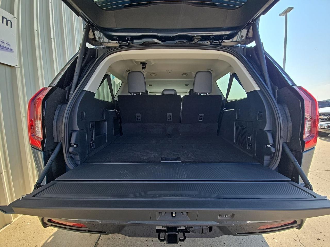 2027 Ford Expedition Max Active Watertown SD