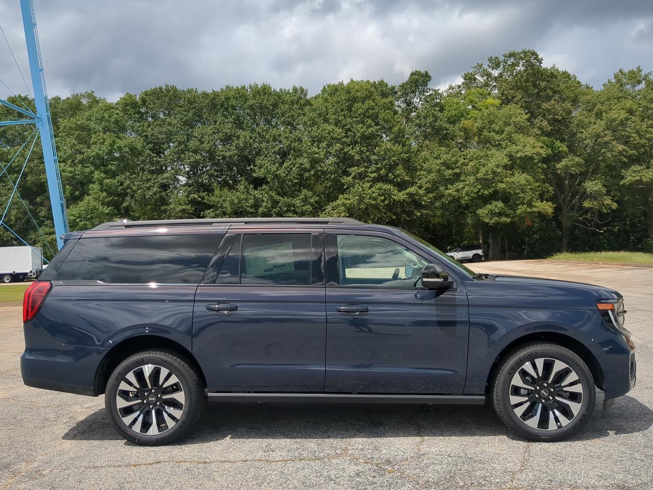 2027 Ford Expedition Max Platinum Appleton WI