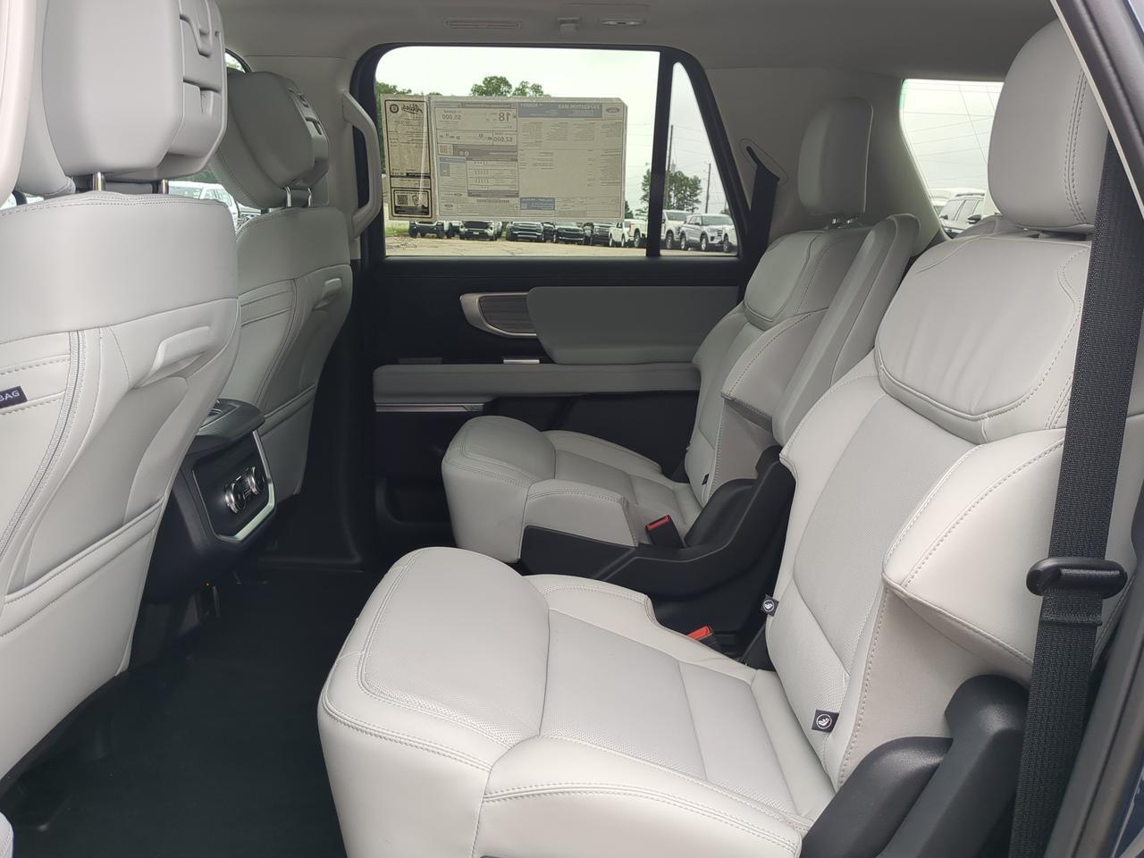 2027 Ford Expedition Max Platinum Appleton WI