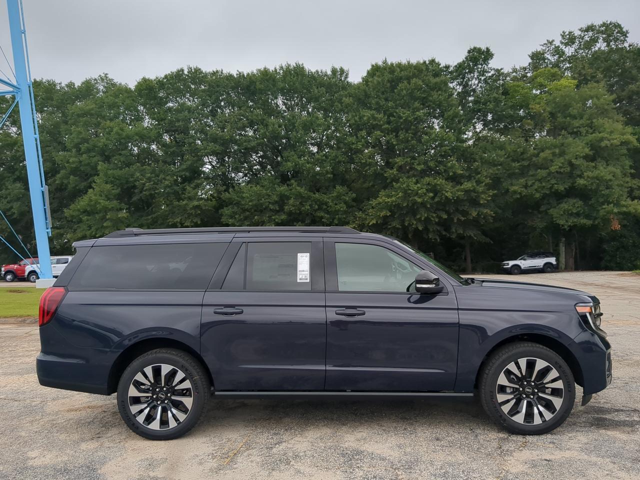 2027 Ford Expedition Max Platinum Appleton WI