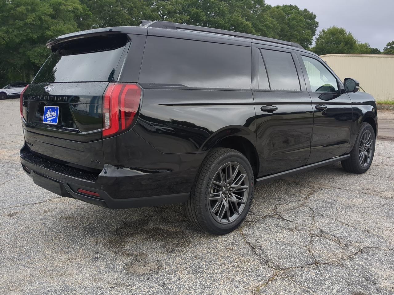 2027 Ford Expedition Max Platinum Appleton WI