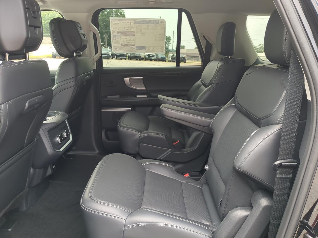2027 Ford Expedition Max Platinum Appleton WI