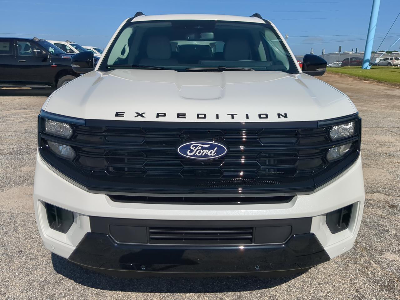 2027 Ford Expedition Max Platinum Appleton WI