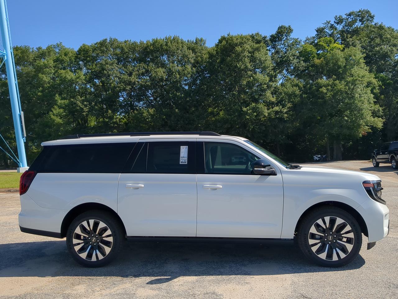 2027 Ford Expedition Max Platinum Appleton WI