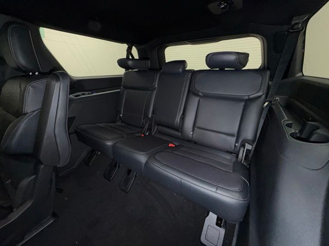 2027 Ford Expedition Max Platinum Pine River MN