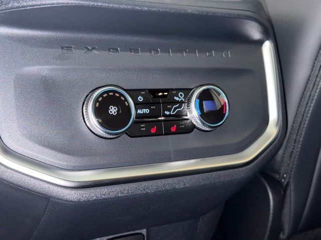 2027 Ford Expedition Max Platinum Pine River MN